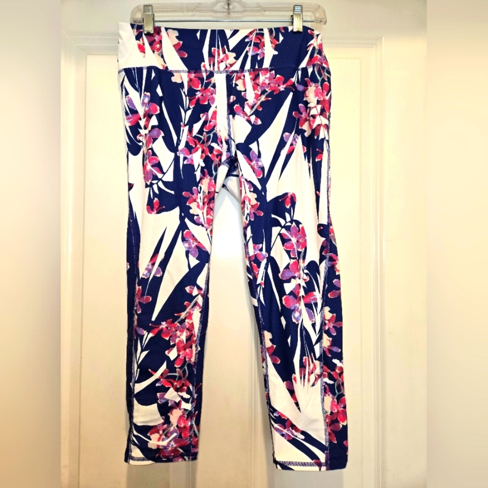 Fabletics Navy and Pink Floral Cropped Leggings, Size M